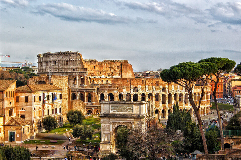 moving in Rome